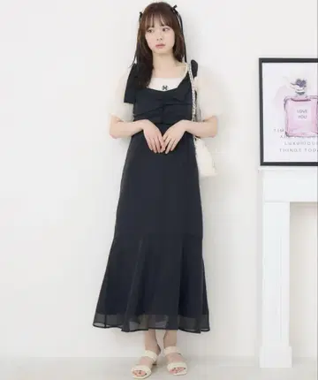 ems excite 셔링 어깨 리본 원피스 블랙