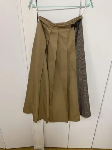 MACKINTOSH LONDON 플리츠 스커트 38