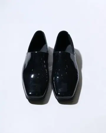 MB 드레스 슬립온 (스퀘어토) 에나멜 에코 가죽 ver