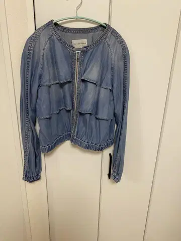 TODAY&TOMORROW 프릴 디자인 데님 자켓