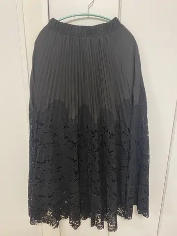 블랙 레이스 플리츠 롱 스커트