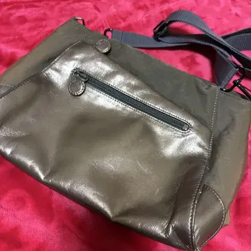 이동옥 숄더백 나일론 미니백 카키 주말 한정 가격 나고야 노포