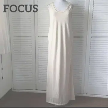 새상품 FOCUS 포커스 맥시 울 롱 원피스