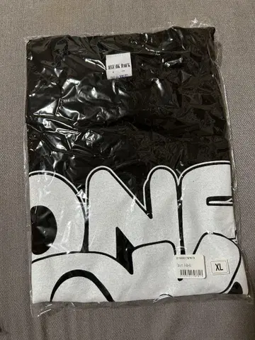 ONEOKROCK 2024 WORLD TOUR 티셔츠 블랙 XL