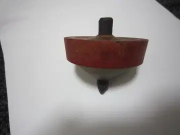 골동품 쇼와 초기 오래된 나무 부품