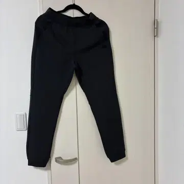 THE NORTH FACE 화이트 라벨 블랙 조거 팬츠 70
