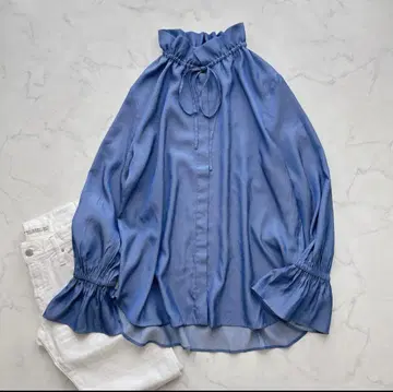 UNITED ARROWS 샴브레이 프릴 칼라 블라우스