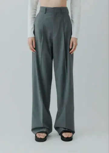 [ 새상품급 ] yo biotop High waist slacks 00번