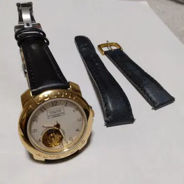 BULOVA BENETTON 시스루백 자동 와인딩 남성용 손목시계