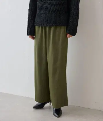 [ 새상품급 ] BEARDSLEY 허리 리브 셀 데님 팬츠 카키