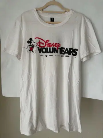 Disney VOLUNTEARS 티셔츠