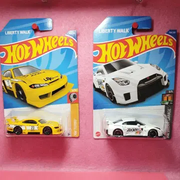 핫휠 리버티 워크 실비아 S15 35GTR 화이트
