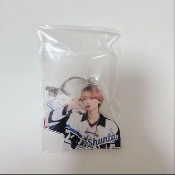 콘도 슌타 아크릴 키링 Lienel 리에넬