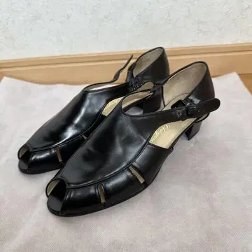 ROBERT CLERGERIE 가죽 펌프스 블랙 6