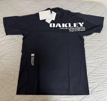 OAKLEY 블랙 T셔츠
