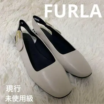 [ 미사용급 ] 훌라 플랫 펌프스 아치 로고 현행 화이트 가죽 24cm