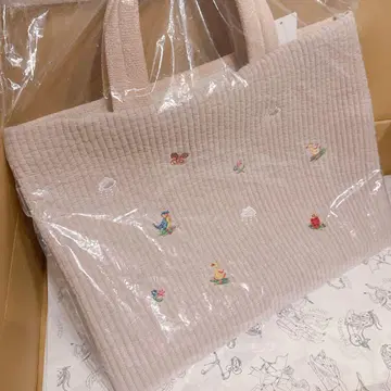 페이러 비오는날 MIMI 카페 베이지