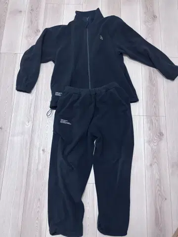ReFresh!Service. FLEECE TRACK SUIT