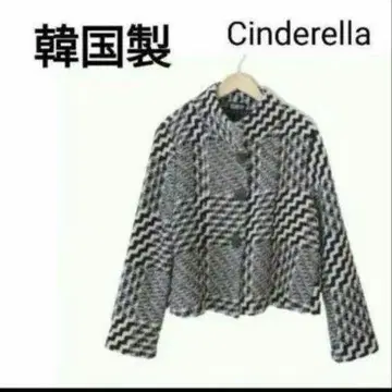 [새상품급] 한국제 Cinderella 숏코트 S 지그재그 패턴 울 혼방