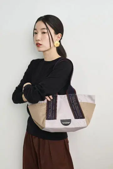 극장 프로덕츠 토트백 M