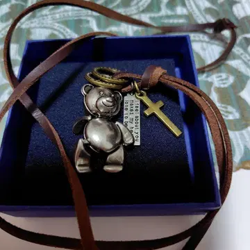 테디베어 십자가 펜던트