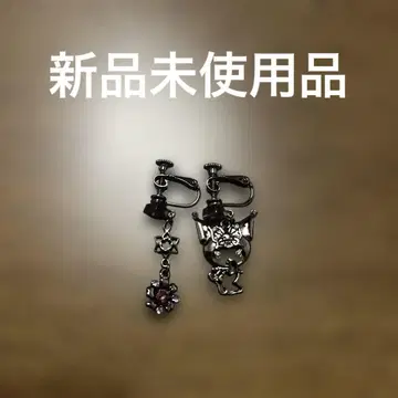 쿠로미 x ANNA SUI 귀찌