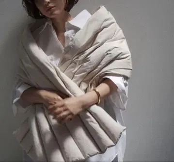 에트레토쿄 다운 머플러