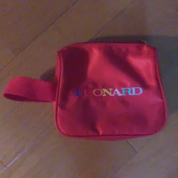 LEONARD 골프 빨간색 파우치