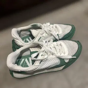 ZARA 스니커즈