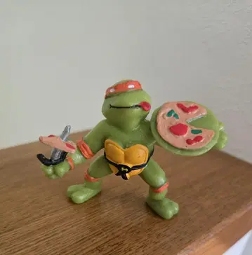 터틀즈 미켈란젤로 PVC 피규어 아메토이 광고