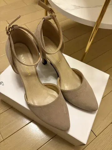 베이지 스틸레토 하이힐 S 사이즈