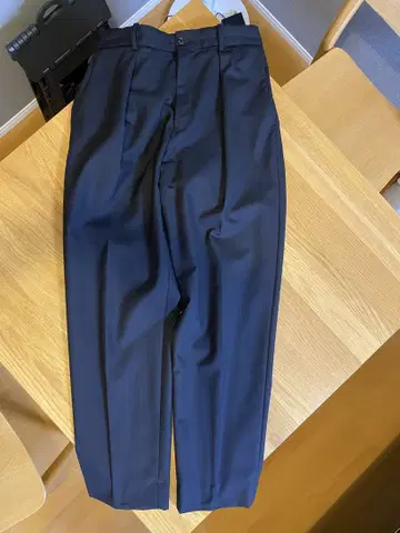 MARKAWARE 오가닉 울 트로피컬 페그탑 트라우저 2