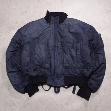 032C Turbulence padded bomber jacket L