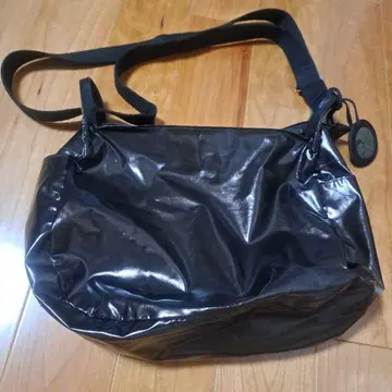 잭 밴딩 코게챠 숄더백