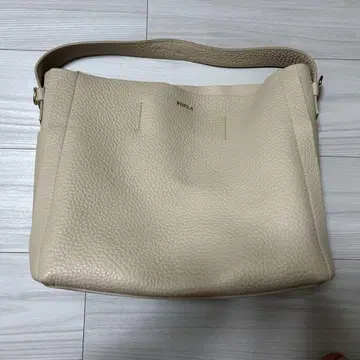 FURLA 카프리치오 호보 토트백