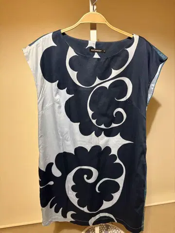 marimekko 플라워 패턴 반팔 튜닉