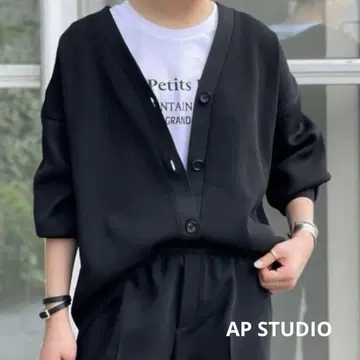 [ 미사용 새상품 ] AP STUDIO 와이드 니트 가디건 블랙