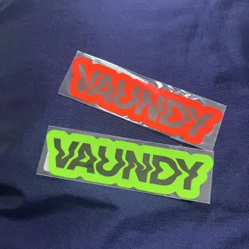 VAUNDY 초기 로고 스티커 2장 세트