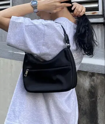 콜로니 원 핸들 나일론 백