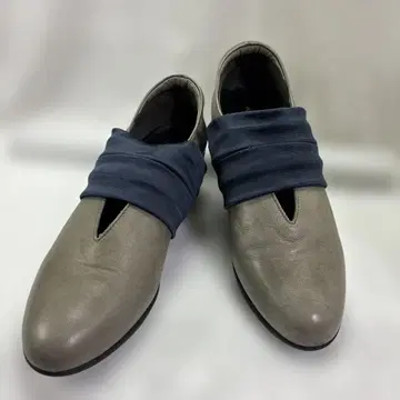 미스쿄코 펌프스 그레이 가죽 사이즈 23.5cm 4E