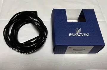 Swarovski 블랙 랩 팔찌 박스 포함