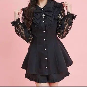 시크릿허니 Secret Honey 십자가 지뢰계 셋업 새상품급