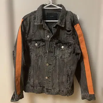 ZARA 데님 자켓 데미지 가공