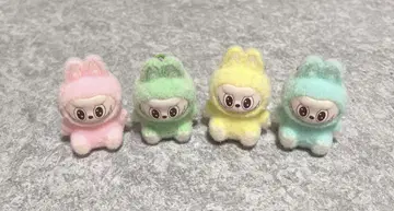 LABUBU 라브브 미니 피규어 4개 세트