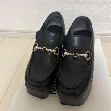 evelyn 통굽 로퍼