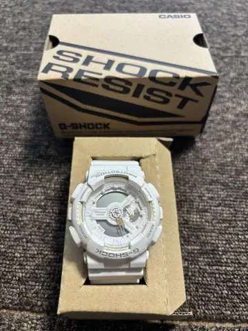 익명 박스 포함 CASIO G-SHOCK 화이트