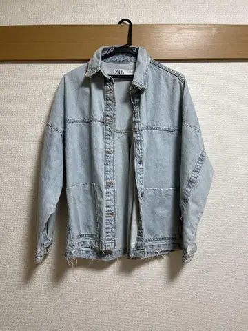 ZARA 라이트 블루 데님 자켓