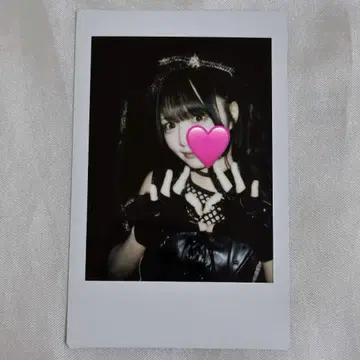 iLiFE! 나란 노도카 LOML 의상 란 폴라로이드
