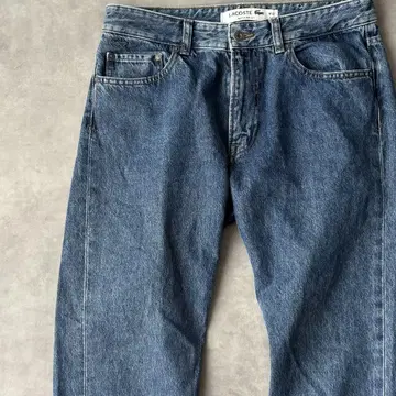 14453 LACOSTE 자수 로고 레귤러 핏 청바지