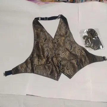 넥타이 3종 세트입니다.